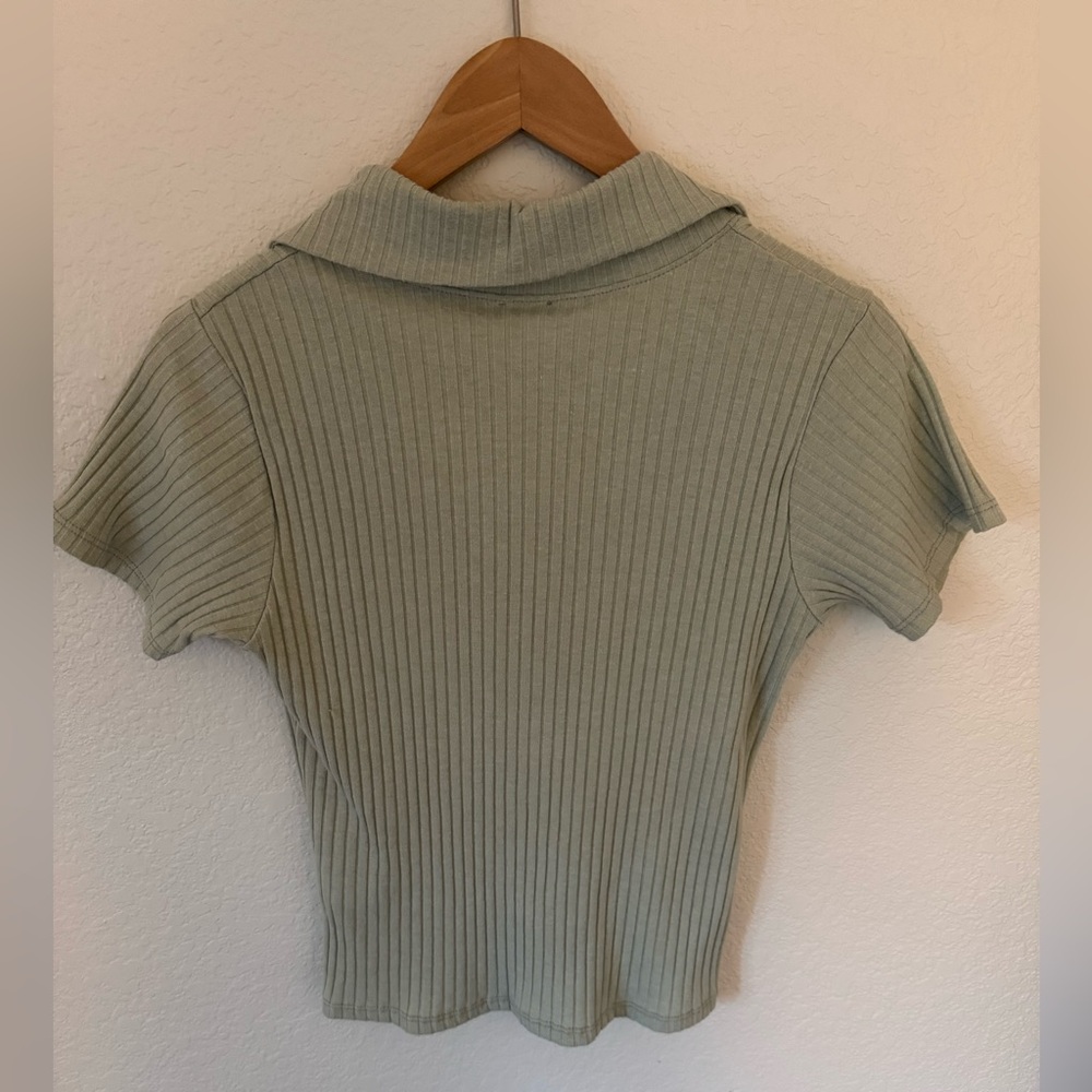 Short sleeve mint color shirt with collar - Picture 6 of 6